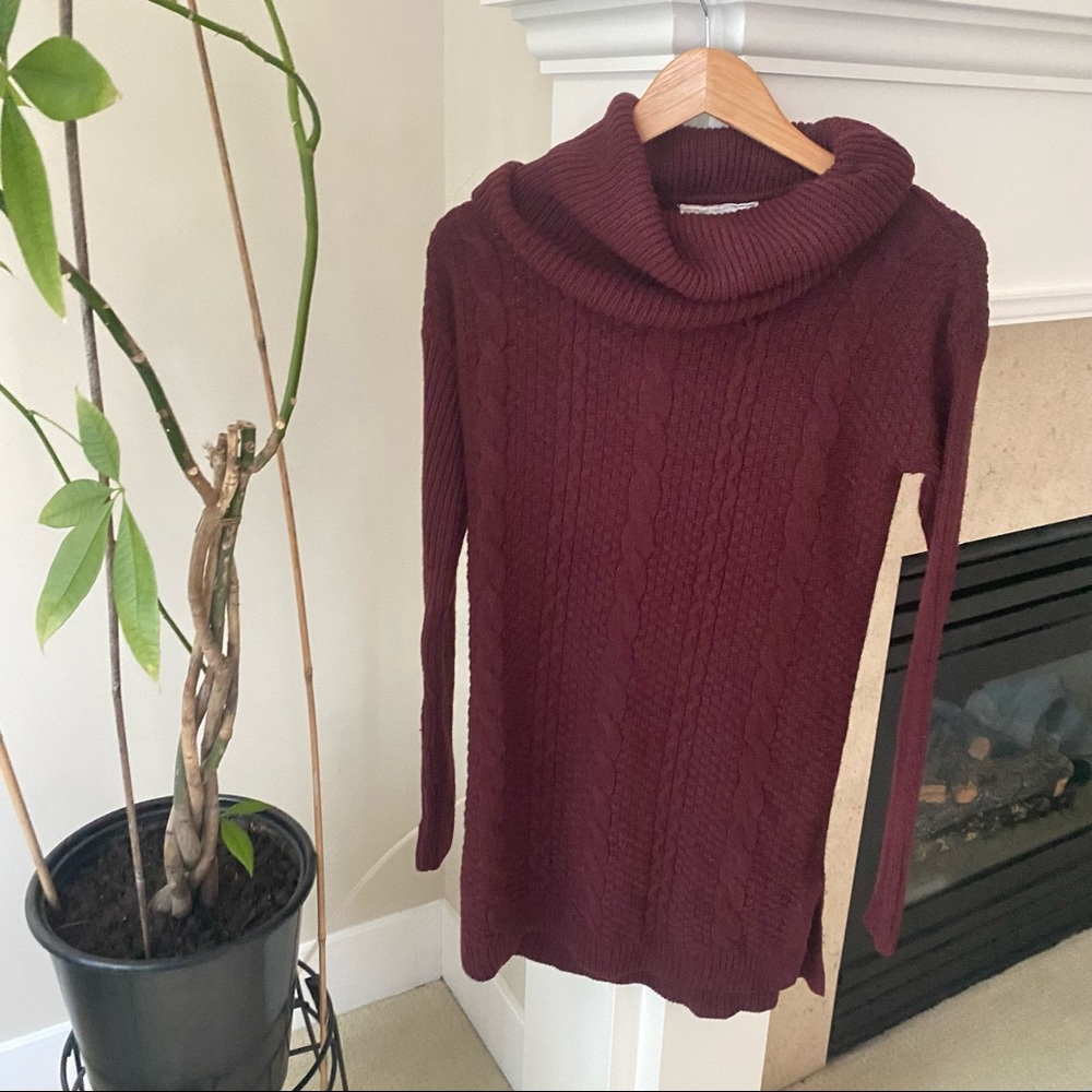 URBAN HERITAGE Maroon Cable Knit Turtleneck Sweater Dress